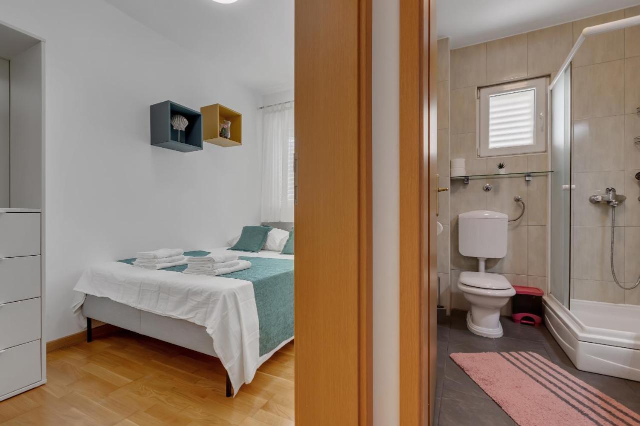 Apartment Pine Fine With Free Parking マカルスカ エクステリア 写真